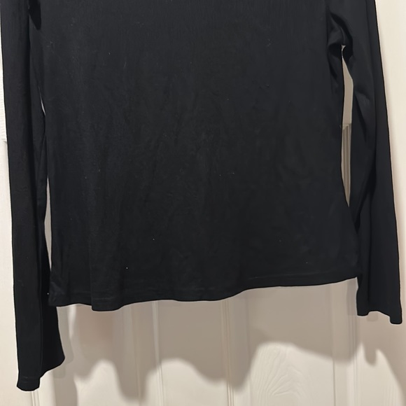 Ladies XL Black Top - Picture 4 of 8